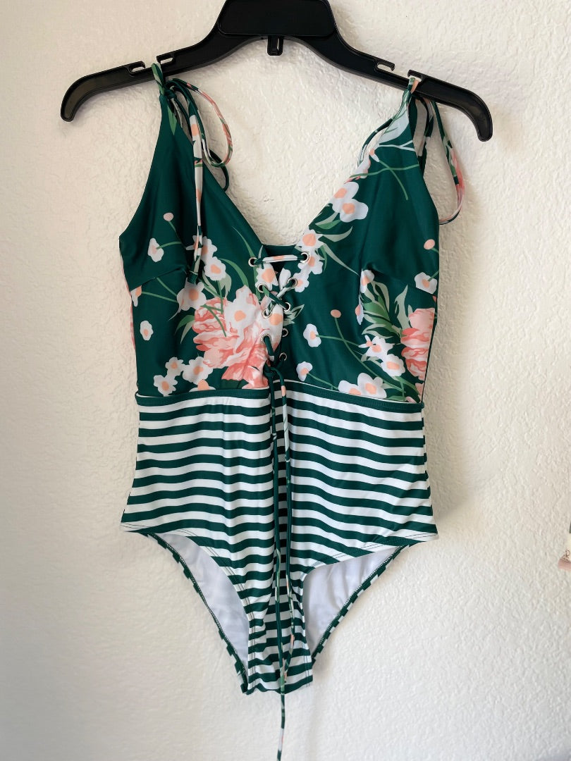 Med, Grn Striped